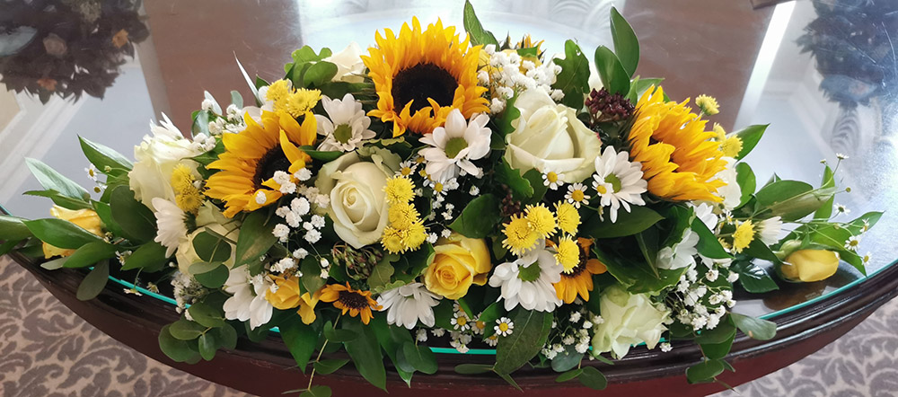 Sunflowers top table display