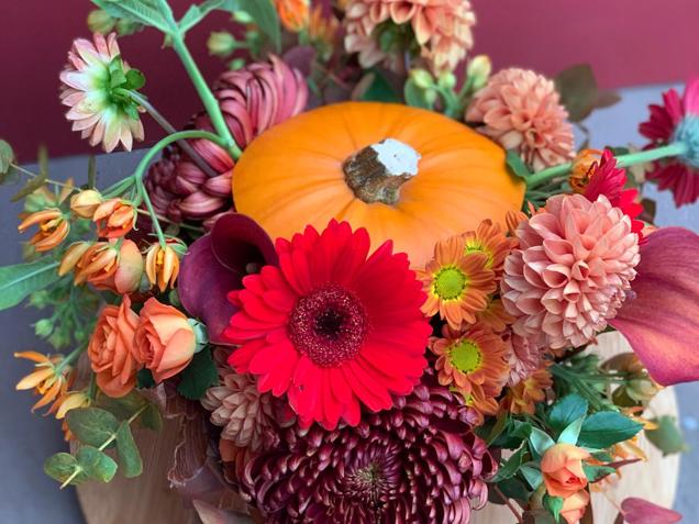 Floral Pumpkin Arrangement workshop image